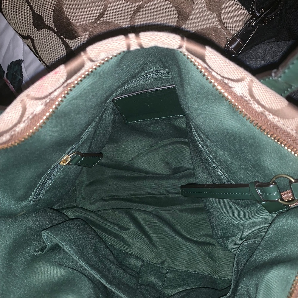 Coach bags - Picture 4 of 4